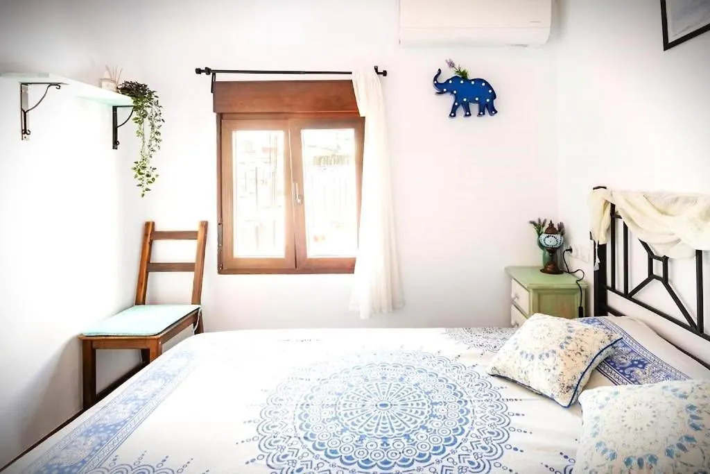 Habitación en casa particular Bright Rooms With Ac And Rooftop Terrace In The Heart Of Cádiz España